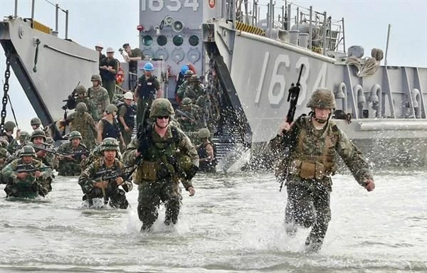 دعوة ترمب بشأن حماية مضيق هرمز تكشف تبايناً دولياً