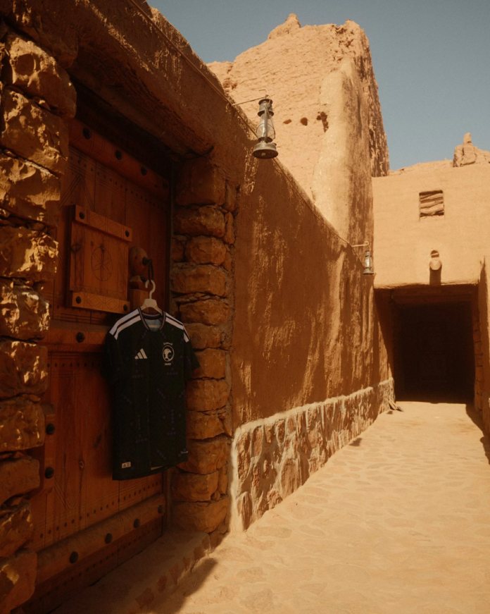 قميص المنتخب السعودي لكأس العالم 2026: نقوش تراثية
