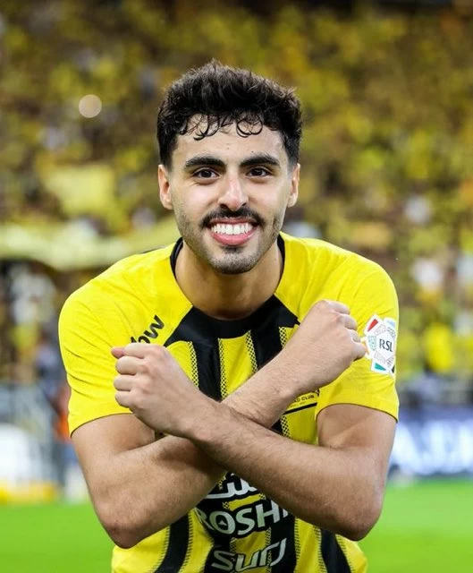 تطورات إصابة سعد الموسى: مدافع الاتحاد يبدأ التأهيل