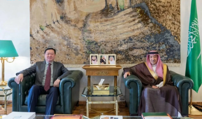 نائب وزير الخارجية يستقبل سفير الصين لتعزيز العلاقات
