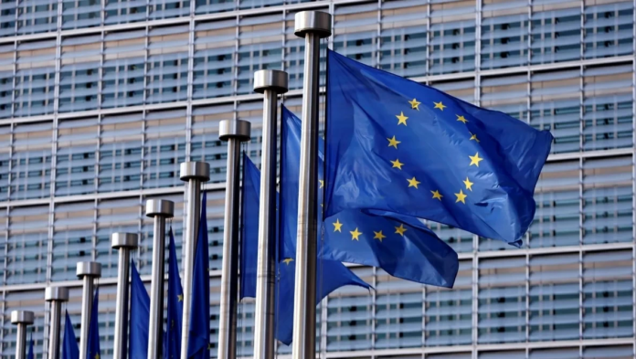 عقوبات الاتحاد الأوروبي على إيران: استهداف أفراد وكيانات