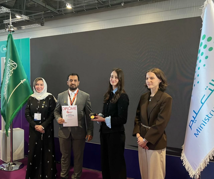 جوائز جامعة الإمام عبدالرحمن بن فيصل في معرض جنيف