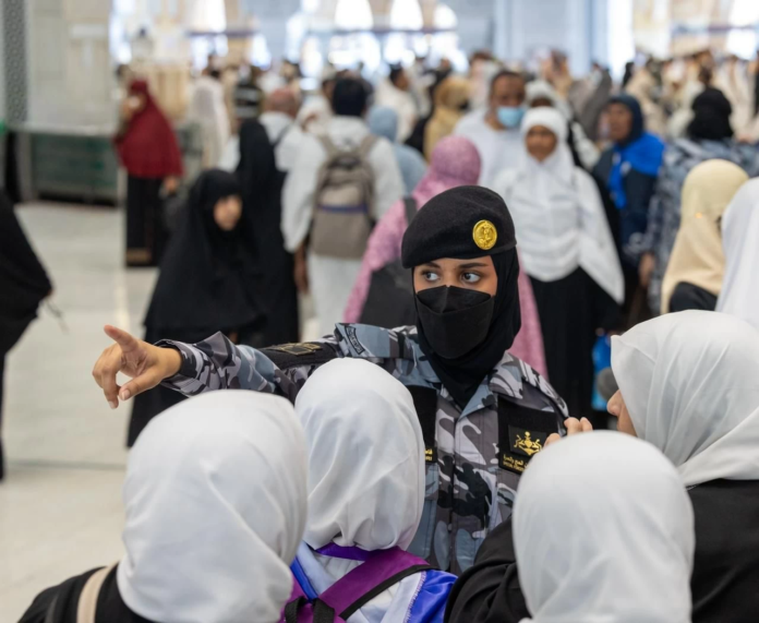 عمليات أمن الحرم: إدارة ذكية لحركة الحشود بالمسجد الحرام