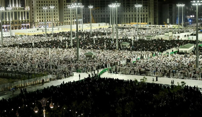 ليلة 29 رمضان: ختم القرآن الكريم في المسجد النبوي