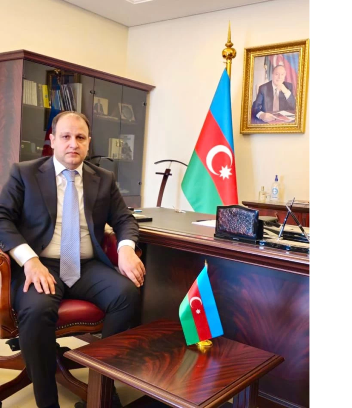 رمضان في أذربيجان: عودة الشعائر الإسلامية وذكريات السفير