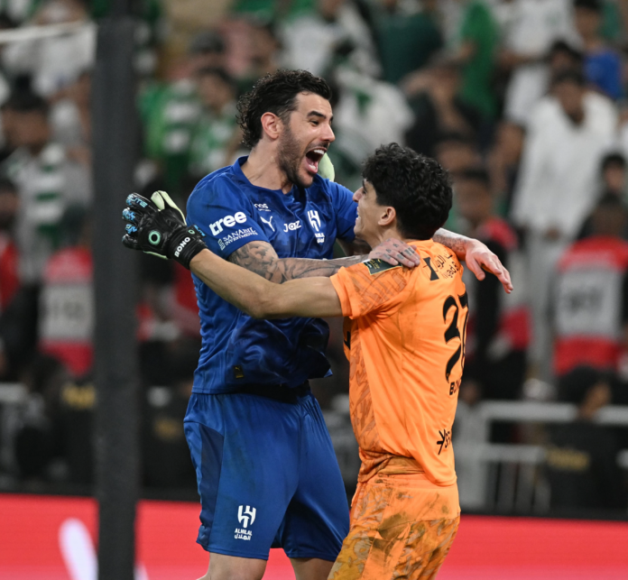 تأهل الهلال لنهائي كأس الملك بعد فوزه المثير على الأهلي