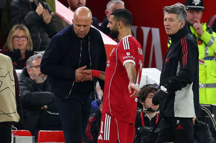 سر استبدال محمد صلاح أمام غلطة سراي في دوري الأبطال