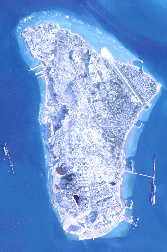 خطة أمريكية للسيطرة على جزر إيرانية لحماية مضيق هرمز