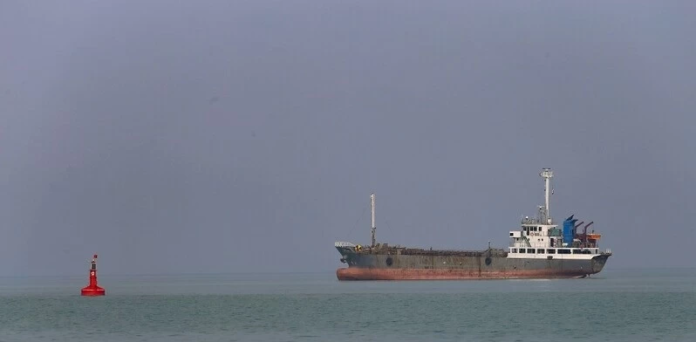 تحالف دولي لضمان أمن مضيق هرمز واستقرار أسواق النفط