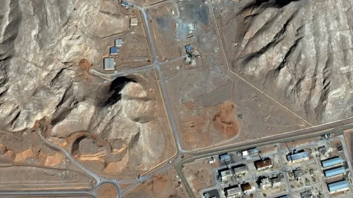 هجوم أمريكي إسرائيلي على منشأة نطنز: تفاصيل وتداعيات الحدث