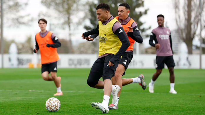 تفاصيل ديربي مدريد: صراع ريال مدريد وأتلتيكو بالدوري