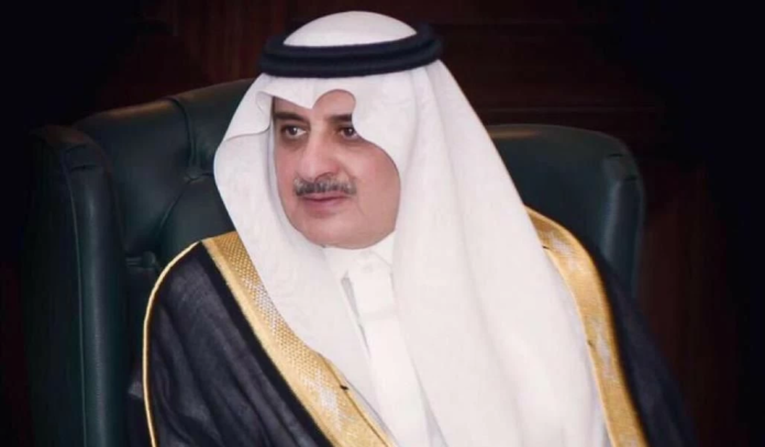 متابعة أمير المنطقة لتطورات الحالة المطرية في تبوك