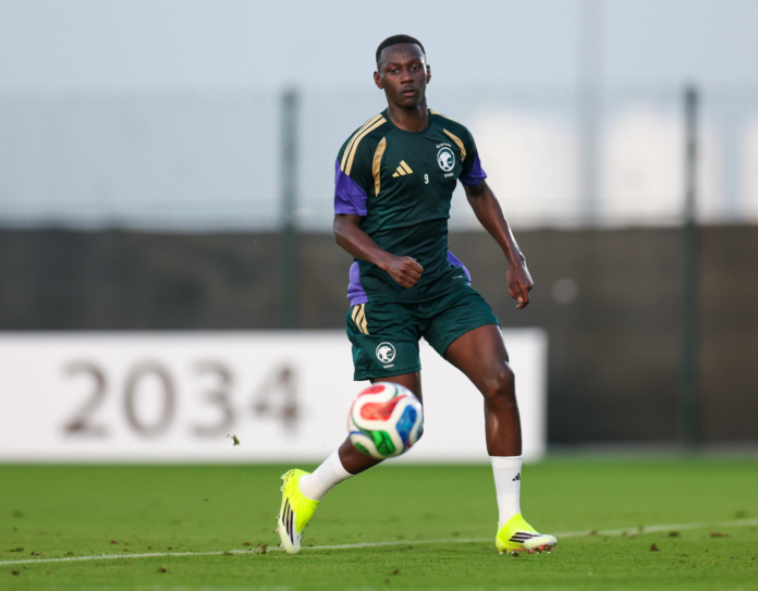 رينارد يعلن استدعاء السويلم لمعسكر المنتخب السعودي