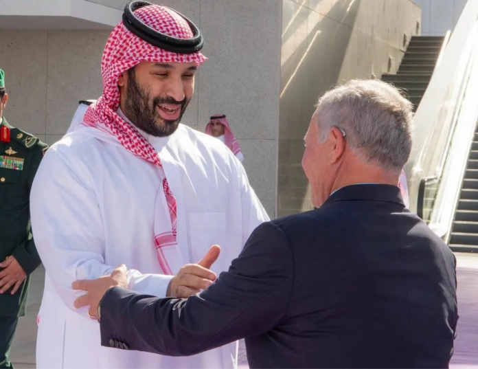 ملك الأردن يغادر جدة بعد زيارة رسمية | تفاصيل اللقاء
