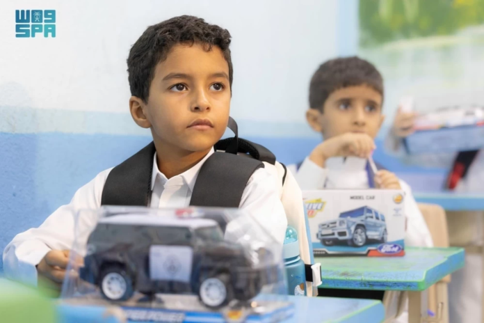 شروط تسجيل الطلاب المستجدين: فحص اللياقة والتطعيمات