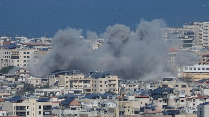 إسرائيل ترفض دمج الملف اللبناني والإيراني بأي اتفاق