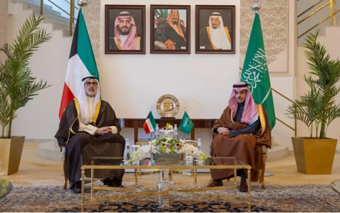 تعزيز العلاقات السعودية الكويتية: لقاء وزيري الخارجية