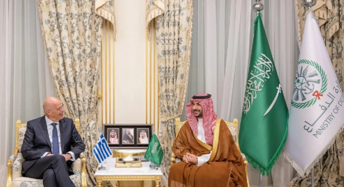 التعاون العسكري بين السعودية واليونان: مباحثات لتعزيز الأمن