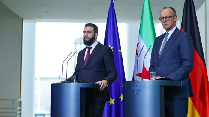 الرئيس السوري أحمد الشرع يتجاهل صحفياً إسرائيلياً ببرلين