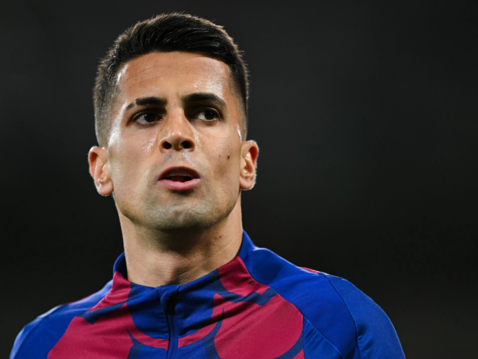 مستقبل جواو كانسيلو: خيارات صعبة بين برشلونة والهلال وبنفيكا