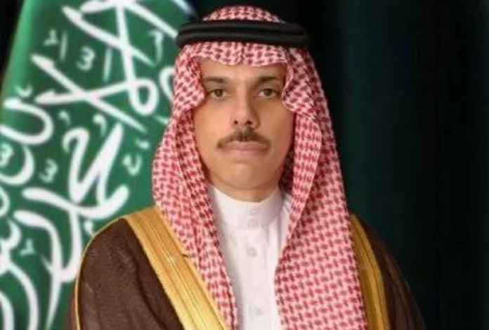 وزير الخارجية السعودي يبحث تطورات المنطقة مع الصين واليابان