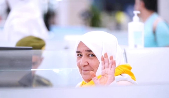 إعفاء حاملي تأشيرات العمرة المنتهية من الرسوم | وزارة الحج