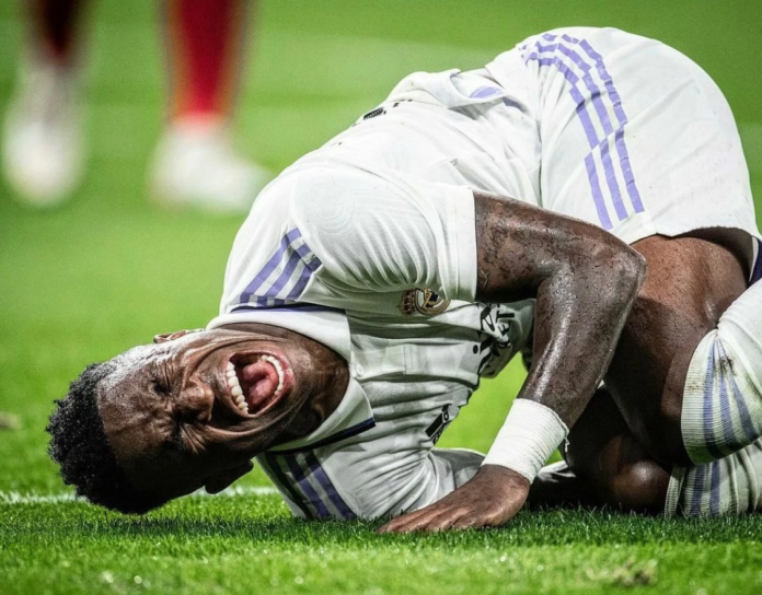 حماية يامال وفينيسيوس: هل يميل التحكيم الإسباني لنجم برشلونة؟