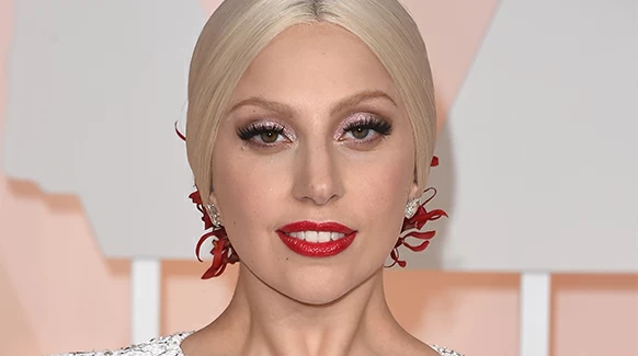 أزمة صحية تلغي أحدث حفلات ليدي غاغا | تفاصيل كاملة