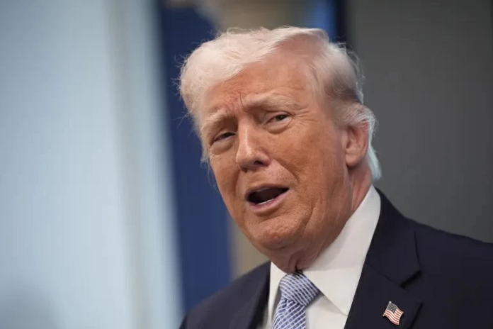 ترمب يهدد بـ استئناف الحرب على إيران حال فشل الاتفاق