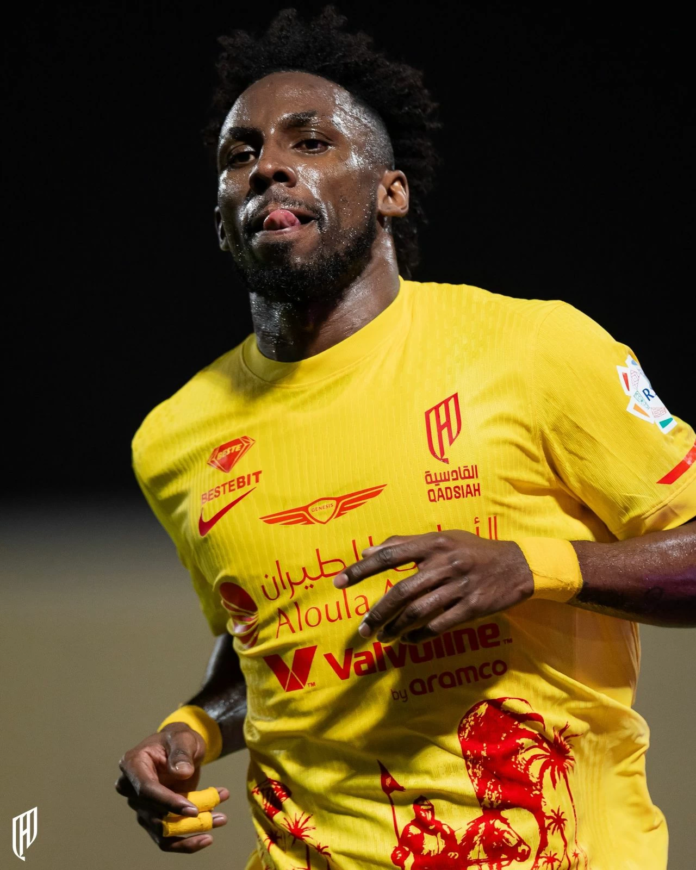 خطر الإيقاف يهدد نجوم فريق القادسية قبل مواجهة ضمك