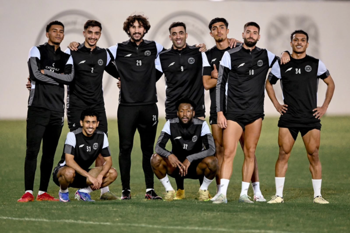 مدرب فريق الشباب يحذر لاعبيه من الإيقاف بدوري روشن