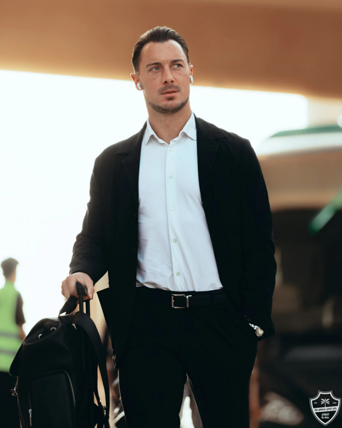 أزمة تحكيم مباراة الأهلي والفيحاء: ماتياس يهاجم الحكم