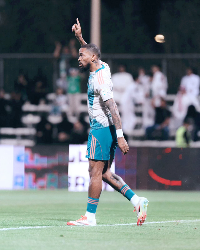 نتائج دوري روشن السعودي: سداسية للهلال وسقوط الاتحاد