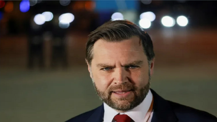 لبنان خارج المفاوضات الأمريكية الإيرانية وتحذيرات لطهران