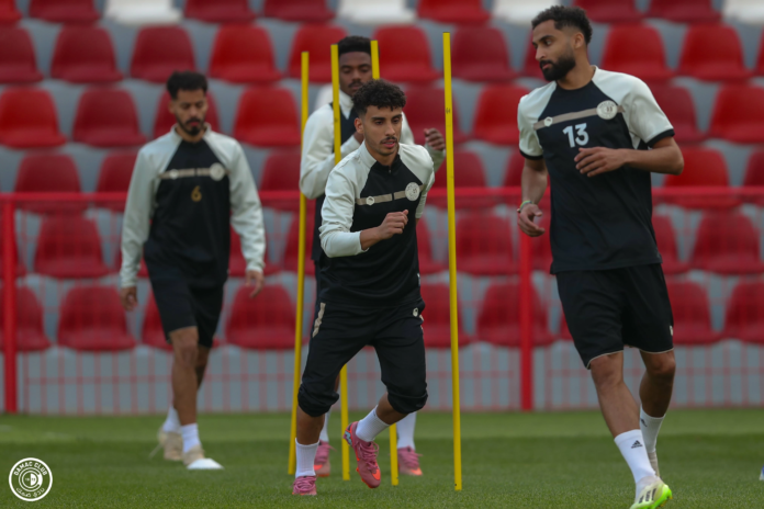 موعد وتفاصيل مباراة ضمك والقادسية في دوري روشن السعودي