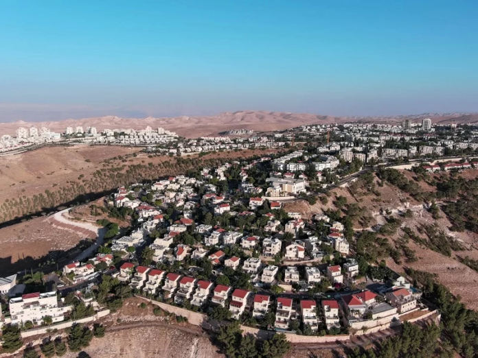 الكابينت يصادق سراً على مستوطنات جديدة في الضفة الغربية