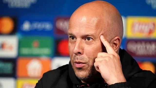 مدرب ليفربول يؤكد بقاءه رغم الموسم الكارثي | تفاصيل الدعم