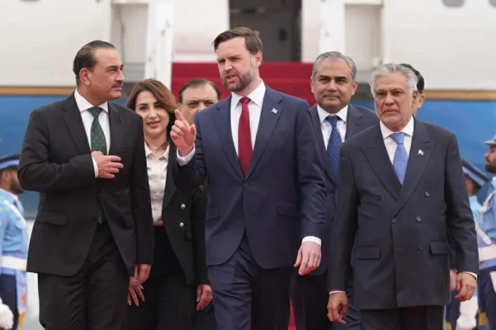 تفاصيل المفاوضات بين أمريكا وإيران في باكستان