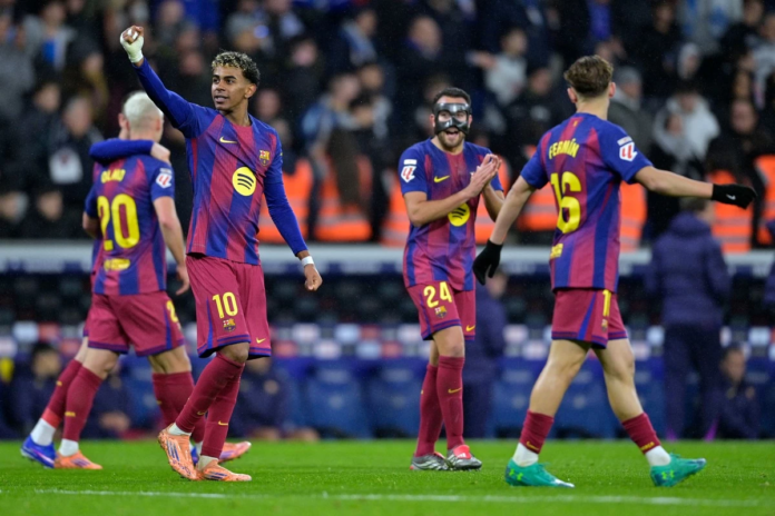 ديربي كتالونيا: برشلونة يواجه إسبانيول لتعزيز الصدارة