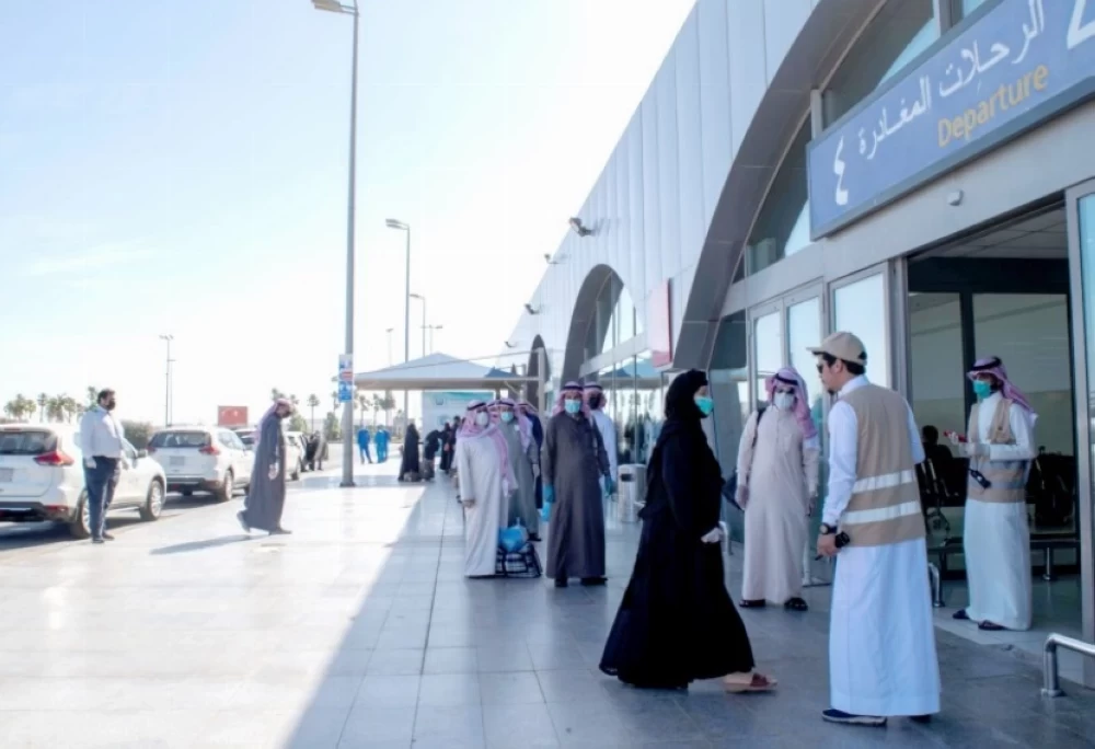 تفاصيل إيقاف تصاريح العمرة واستثناء المحرم عبر منصة نسك
