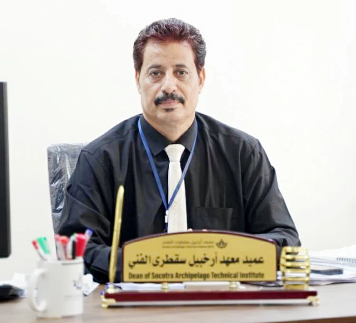 البرنامج السعودي لتنمية وإعمار اليمن ينقذ تعليم سقطرى