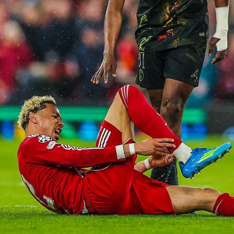 تفاصيل إصابة لاعب ليفربول بقطع في وتر أخيليس ونهاية موسمه