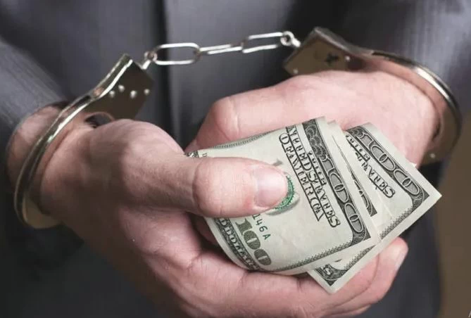 تحقيقات أمريكية: صفقات مشبوهة في النفط بمليارات الدولارات