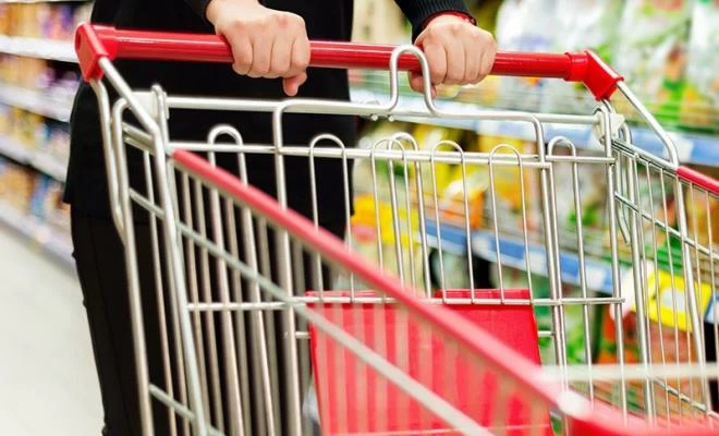 انخفاض أسعار السلع والخدمات بالسعودية: تراجع 91 سلعة