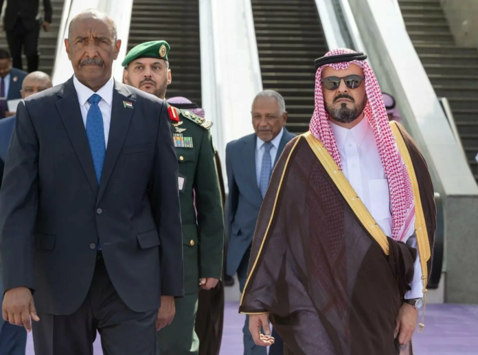 مغادرة البرهان جدة: تطورات حاسمة للأزمة السودانية