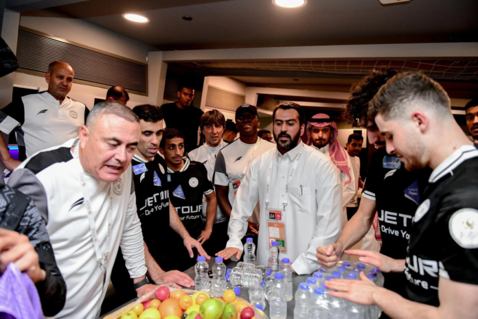 دعم جماهير الشباب يصنع الفارق: رسالة المالك قبل النهائي