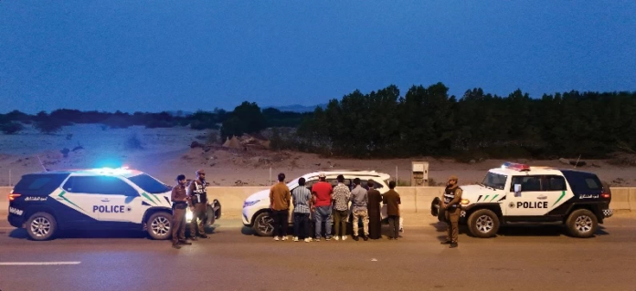 ضبط مقيم لنقله حجاجاً مخالفين: صرامة أنظمة الحج