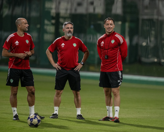 الأهلي وماتشيدا: يايسله يفاضل بين زياد وميو في نهائي آسيا