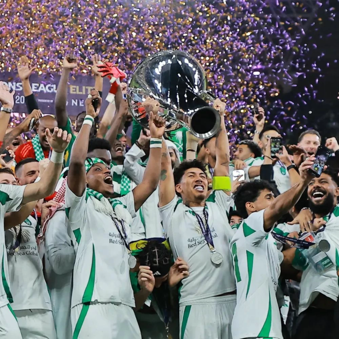 النادي الأهلي السعودي: تاريخ عريق وطموح قاري لا يتوقف