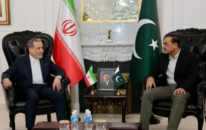 الخارجية الإيرانية: لا لقاء أمريكي في إسلام آباد وموقف طهران الثابت